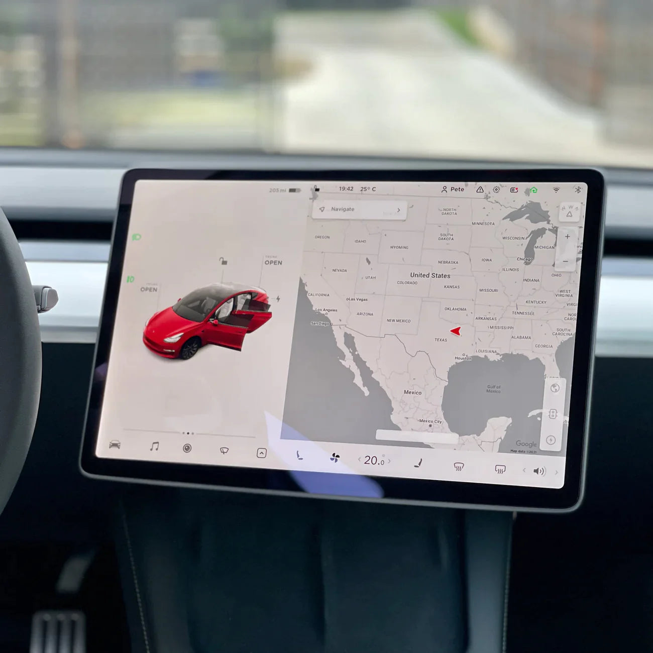 Tesla Model 3 / Y Rotating Screen Mount